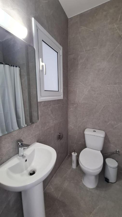Laertis Apartments - By Imh Travel & Tours Pafos Dış mekan fotoğraf