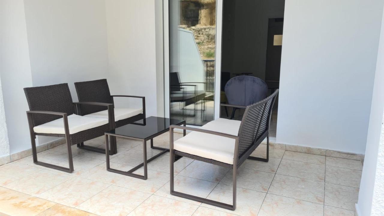 Laertis Apartments - By Imh Travel & Tours Pafos Dış mekan fotoğraf