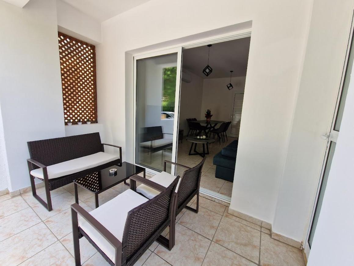 Laertis Apartments - By Imh Travel & Tours Pafos Dış mekan fotoğraf