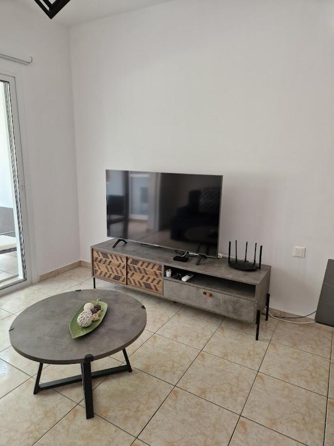 Laertis Apartments - By Imh Travel & Tours Pafos Dış mekan fotoğraf
